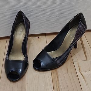 Nine West women's size 7 heels